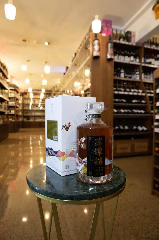 В магазине Крю Профи Sutanhe Plum Wine 0.5 л