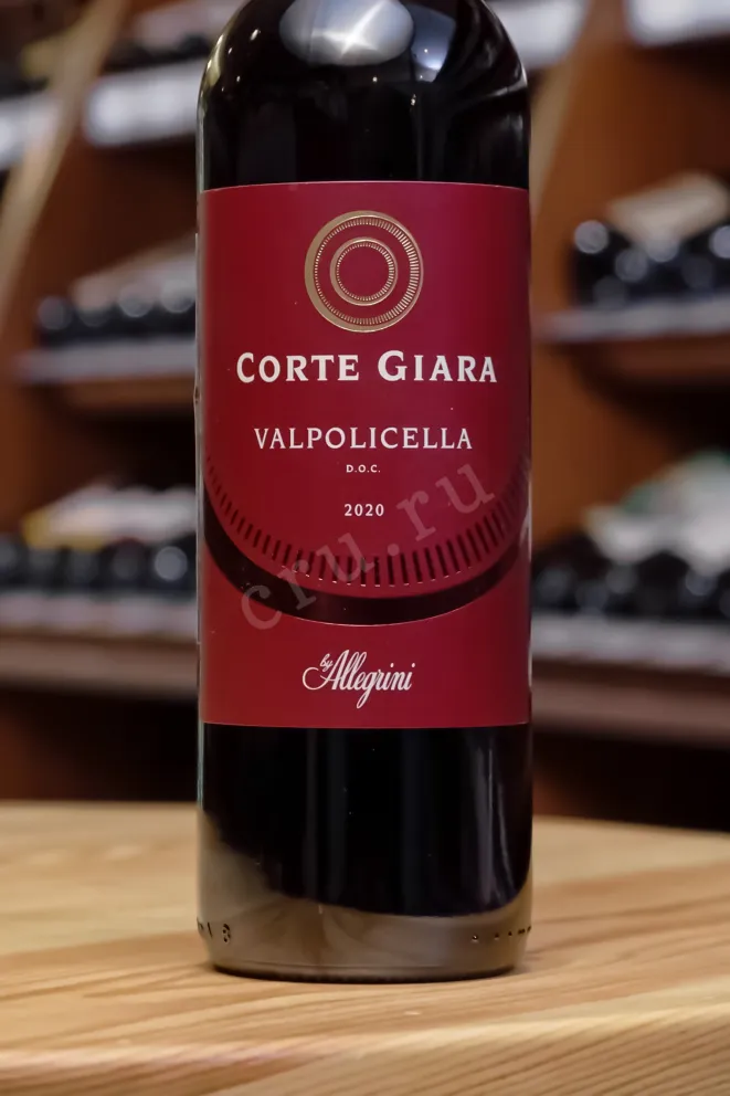 В магазине Крю Профи Corte Giara Valpolicella DOC 2020 0.75 л