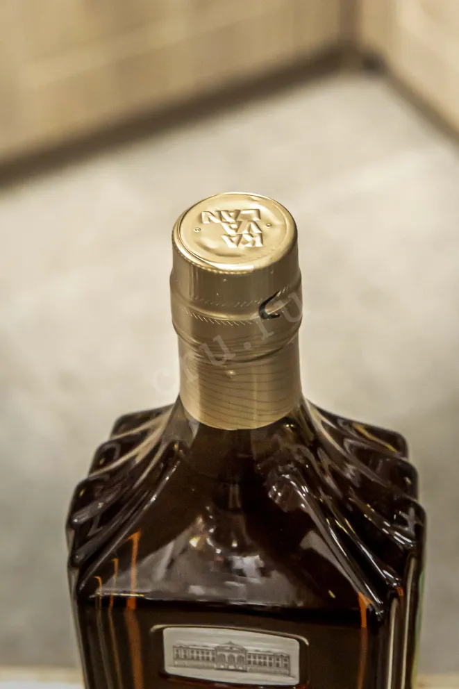Пробка Kavalan Distillery Select #1 with gift box 0.7 л