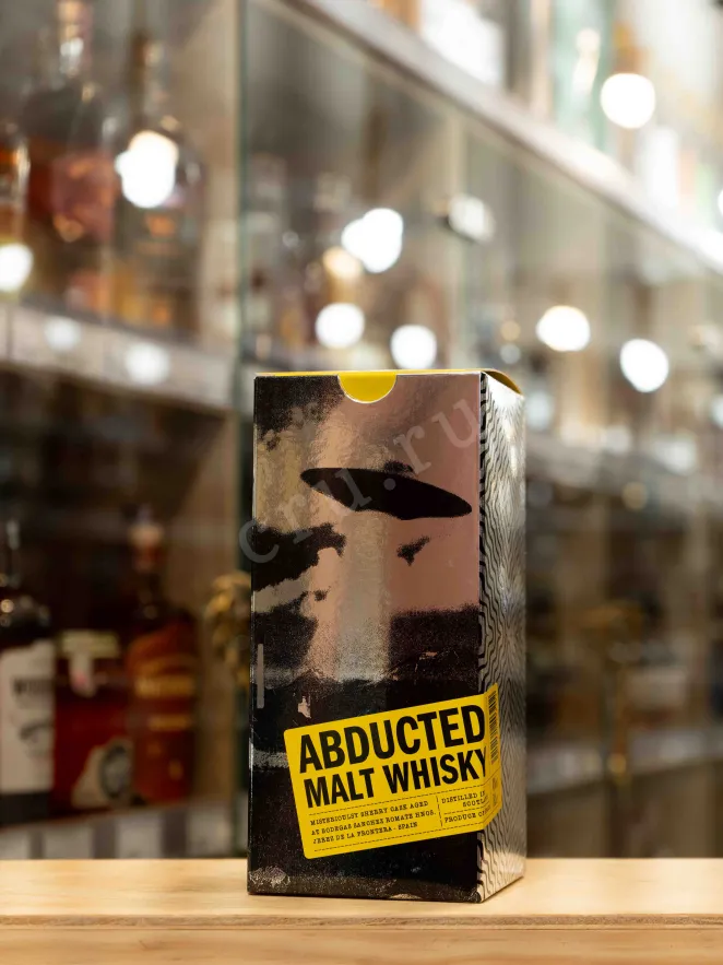 В магазине Крю Профи Abducted Malt gift box 0.7 л