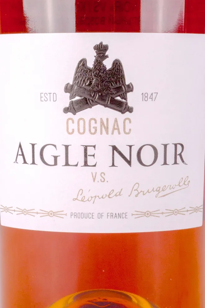 Этикетка Brugerolle Aigle Noir VS 3 years gift box 0.7 л