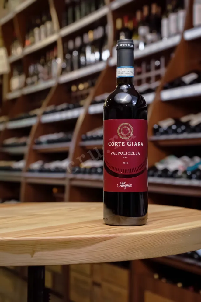 В магазине Крю Профи Corte Giara Valpolicella DOC 2020 0.75 л