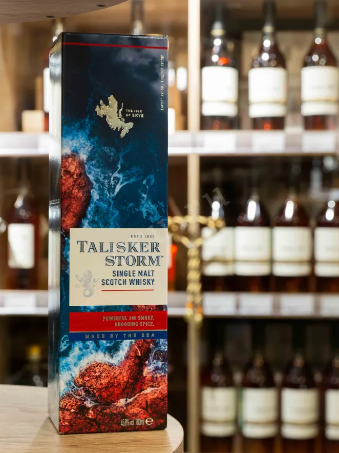 В магазине Крю Профи Talisker Storm with gift box 0.7 л