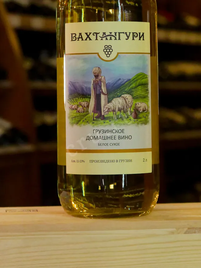 В магазине Крю Профи Vahtanguri White Dry 2022 2 л