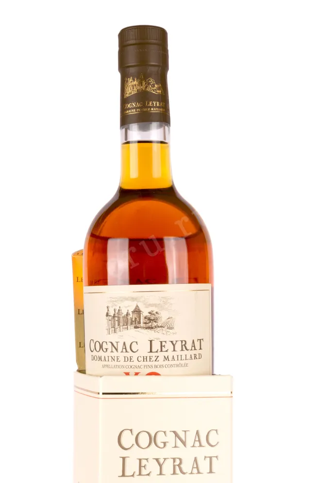 Коньяк Leyrat XO Hors d'Age wooden box  0.7 л