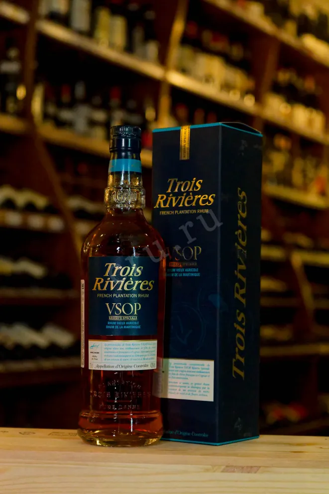В магазине Крю Профи Trois Rivieres VSOP Reserve Speciale in gift box 0.7 л