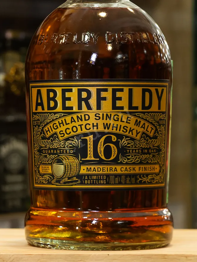 В магазине Крю Профи Aberfeldy 16 Years Old Madeira Cask Finished in gift box 0.7 л
