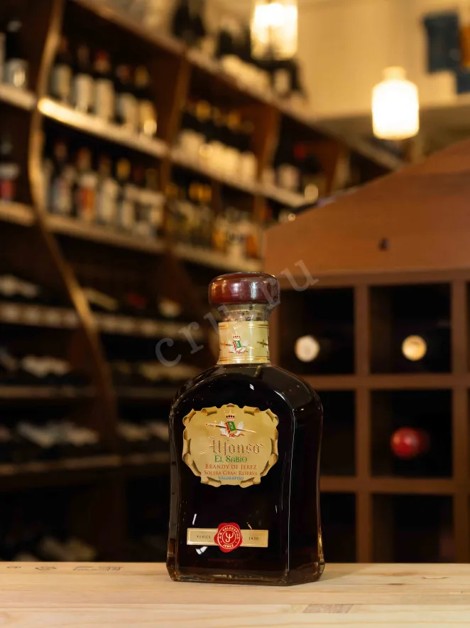 В магазине Крю Профи Valdespino Alfonso El Sabio 0.7 л