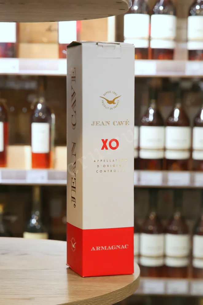 В магазине Крю Профи Jean Cave XO in gift box 2013 0.7 л