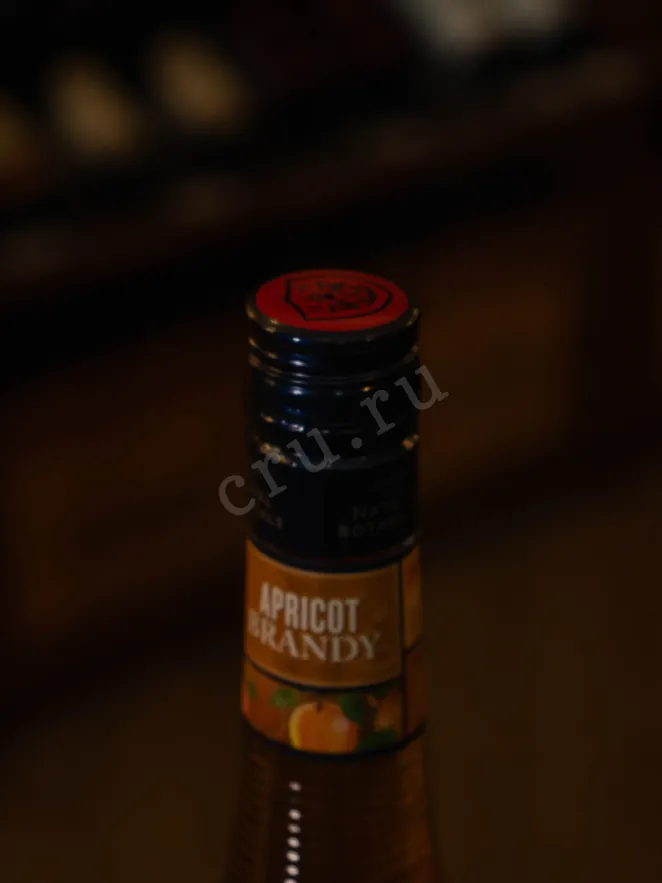 Пробка Bols Apricot Brandy 0.7 л
