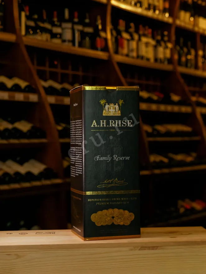 В магазине Крю Профи A.H. Riise Family Reserve gift box 0.7 л