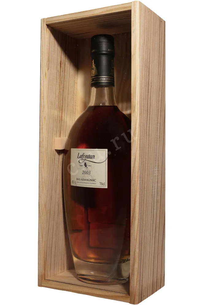 В деревянной коробке Lafontan in wooden box 2003 0.7 л