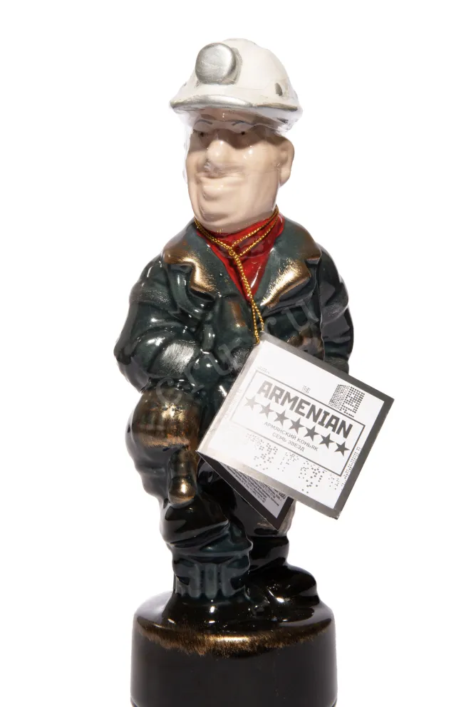 Бутылка Proshyan Shakhter 7 Years in gift box 2012 0.33 л