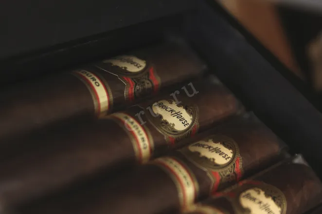 В магазине Крю Профи Brick House Set 5 Mighty Mighty Maduro