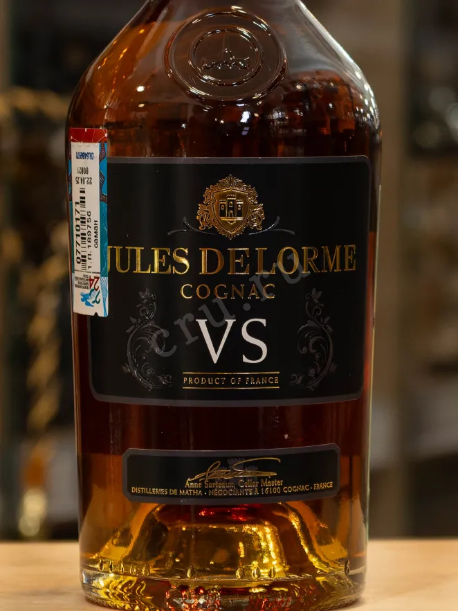 В магазине Крю Профи Jules Delorme VS in gift box 0.5 л