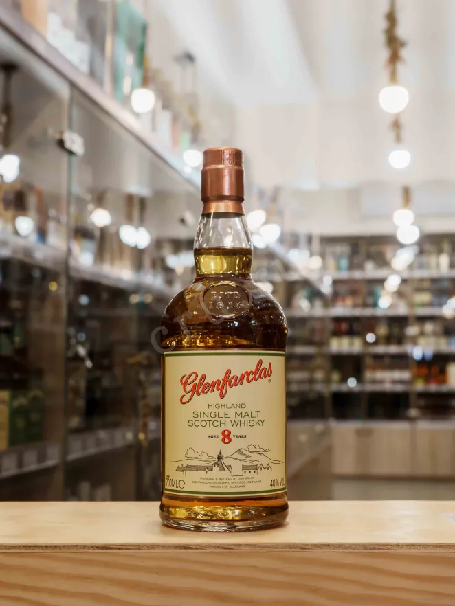 В магазине Крю Профи Glenfarclas 8 Years Single Malt Highland in tube 0.7 л