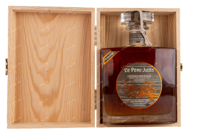 В деревянной коробке Pays d'Auge 20 ans Le Pere Jules wooden box 0.7 л