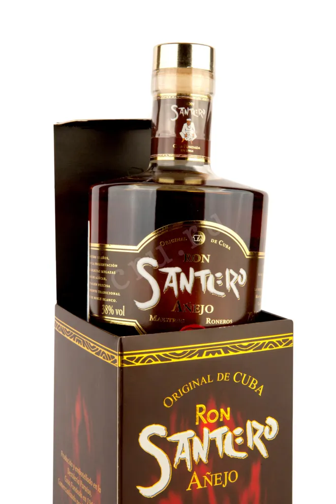 В подарочной коробке Santero 15 anos 0.7 л