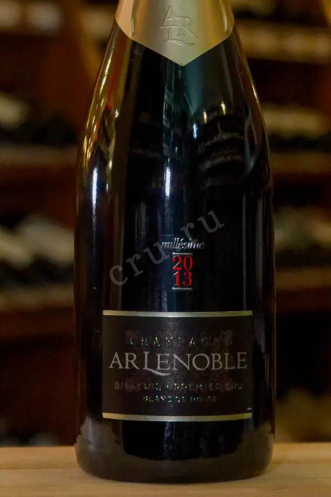 В магазине Крю Профи AR Lenoble Blanc de Noirs Bisseuil Premier Cru Brut Millesime gift box 2013 0.75 л