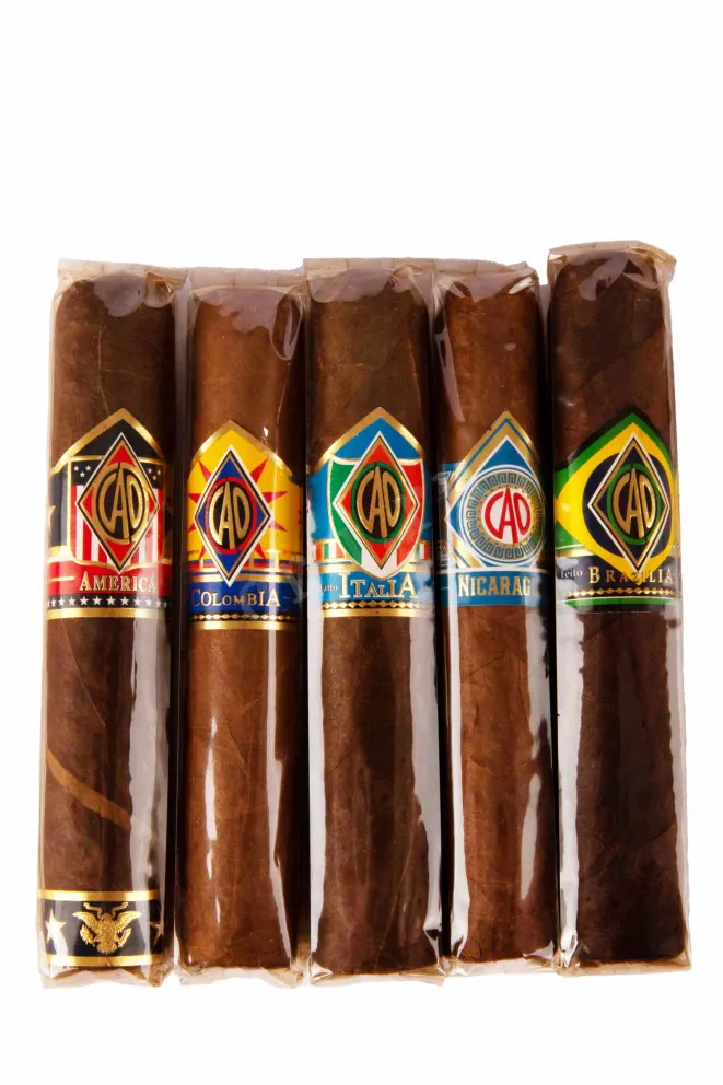 Набор с бокалами CAO World Sampler