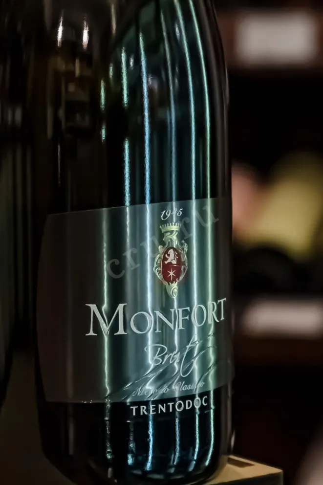 В магазине Крю Профи Monfort Brut Trento DOC in gift box 2019 0.75 л