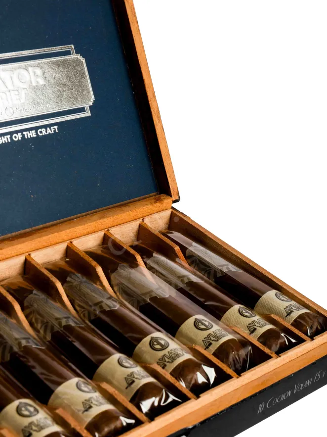 Коробка с сигарами Principle Aviator Cochon Volant *10 0 л