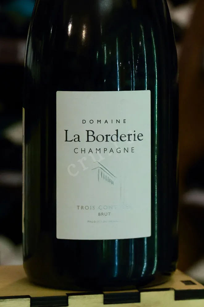 В магазине Крю Профи Domaine La Borderie Cuvee Trois Contrees 0.75 л
