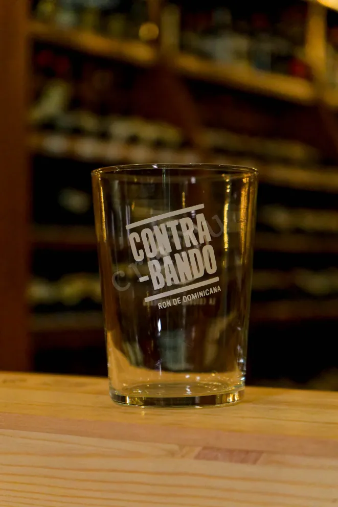 В магазине Крю Профи Contrabando Anejo 5 years gift box with glass 0.7 л