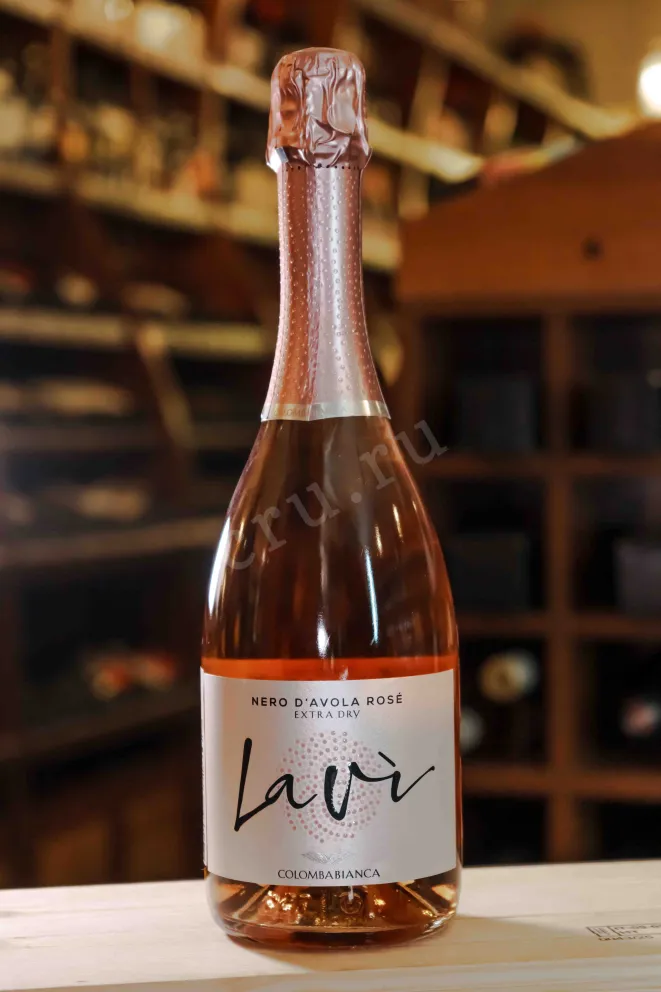 В магазине Крю Профи Lavi Nero D'Avola Extra Dry 0.75 л