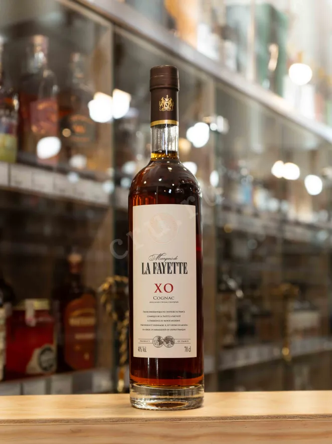 В магазине Крю Профи La Fayette XO in gift box 0.7 л