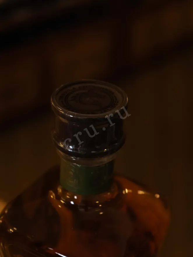 Пробка Carrera Extra Anejo in gift box 0.75 л