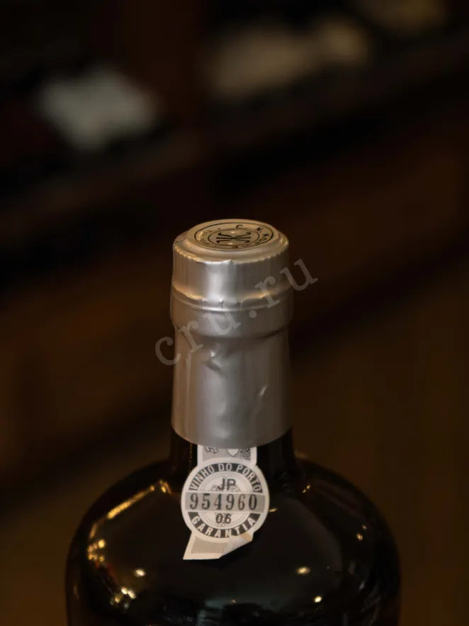 Пробка Kopke Fine White with gift box 2017 0.75 л