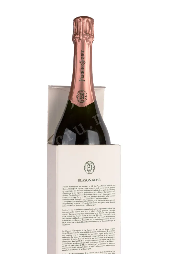 Деревянная коробка Perrier-Jouet Blason Rose gift box 2017 0.75 л