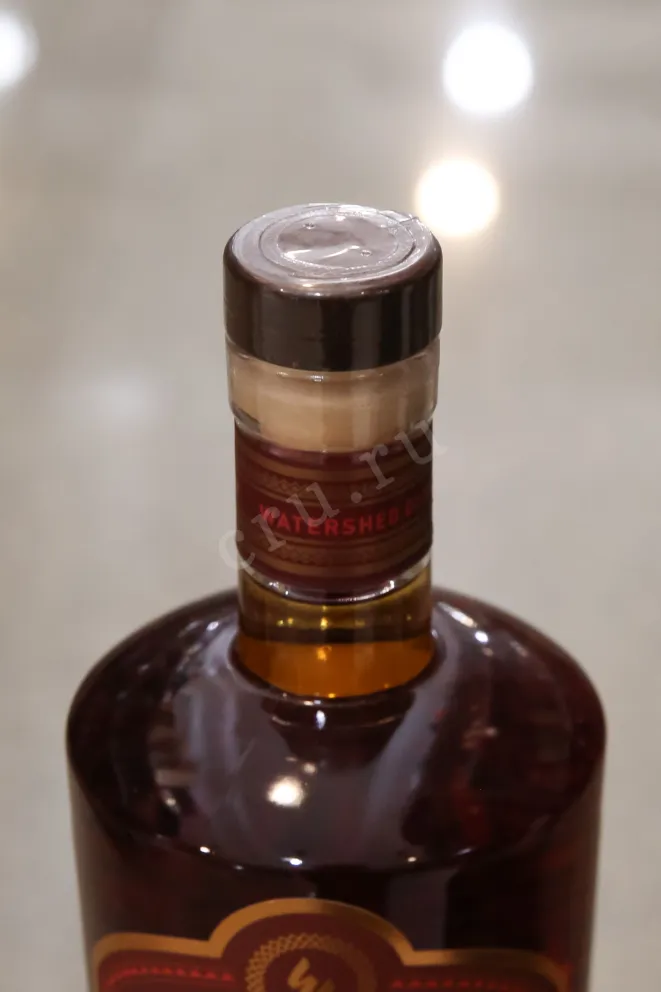Пробка Watershed Bottled in Bond Straight Bourbon 4 Years Old 0.75 л