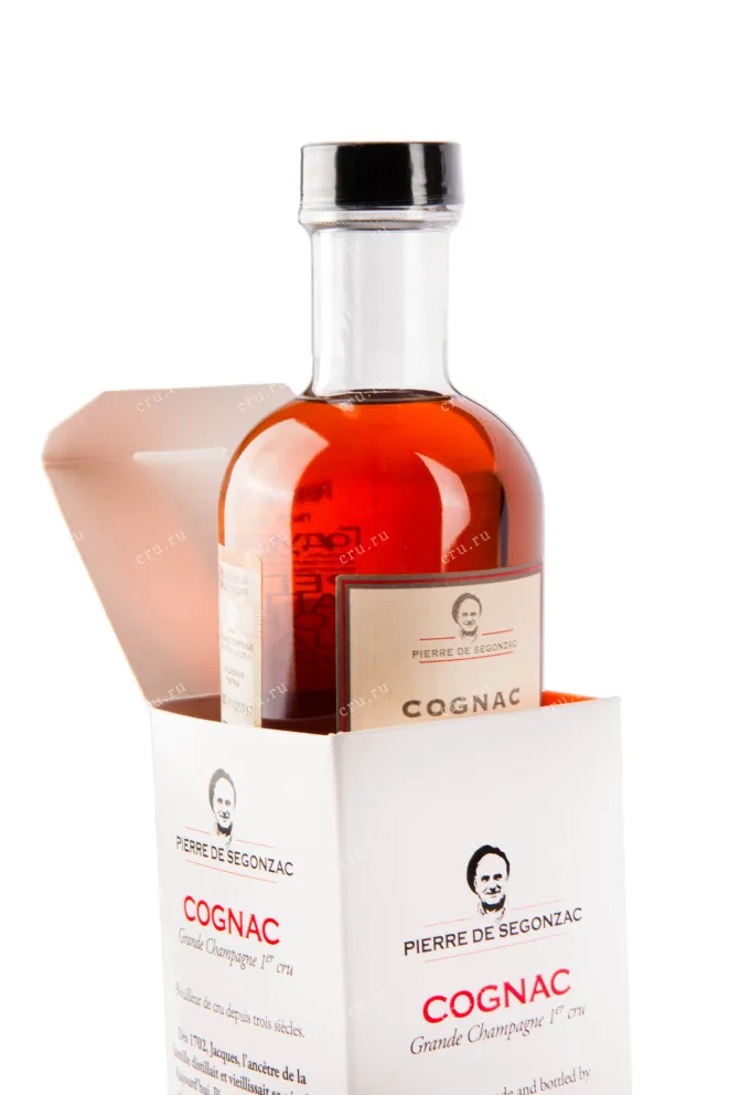 Коньяк Pierre de Segonzac VSOP with gift box  0.2 л