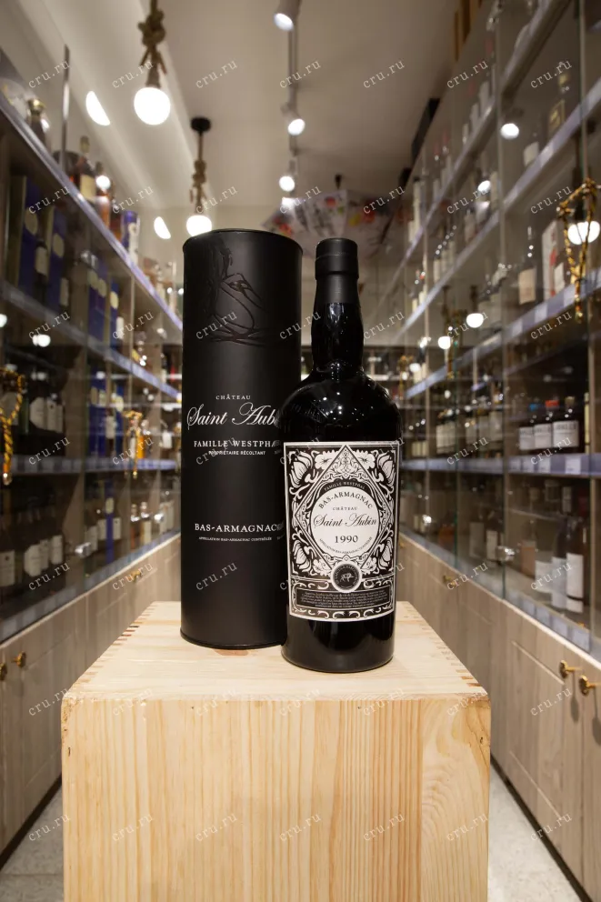 В магазине Крю Профи Saint Aubin Bas-Armagnac in tube 1990 0.7 л