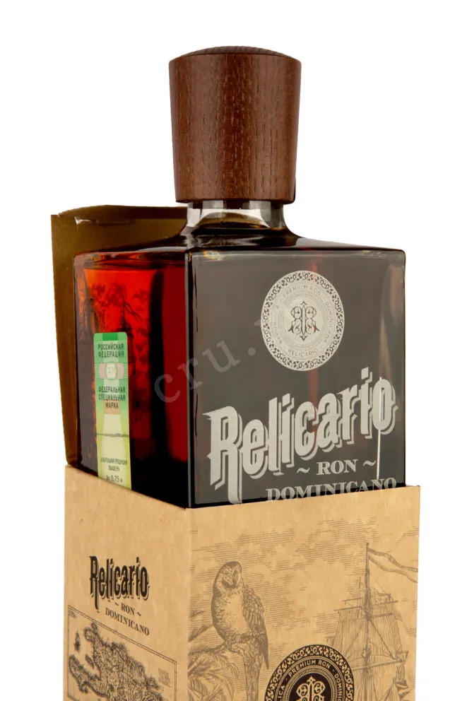 В подарочной коробке Relicario Dominicano Rox Superior 0,7 л