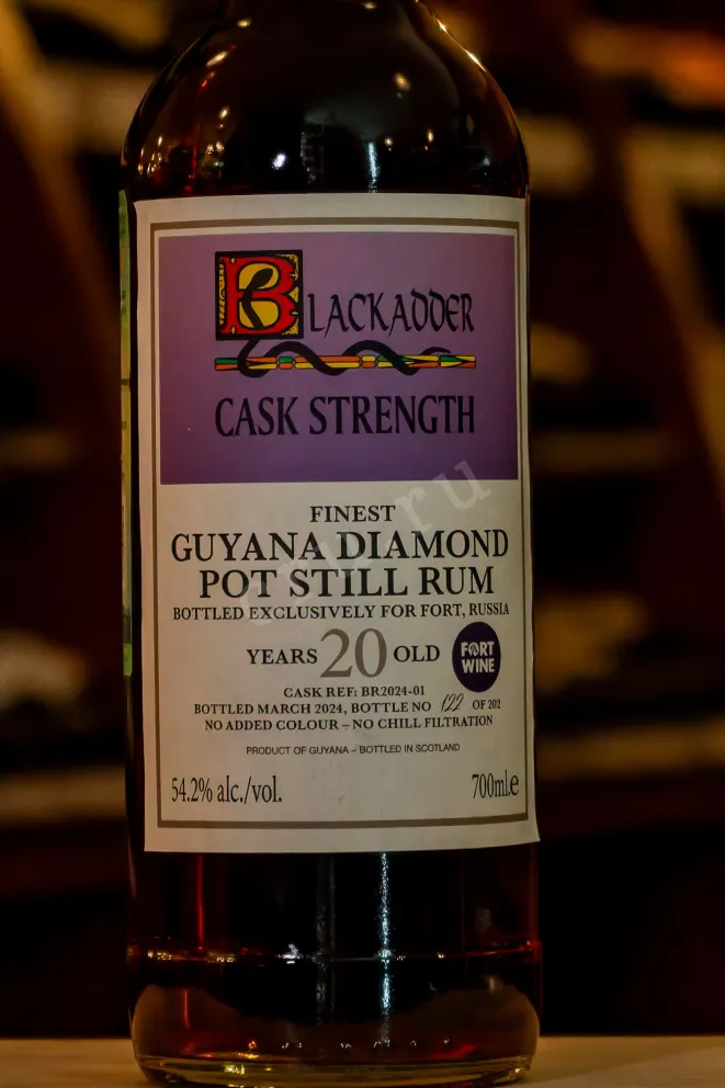 В магазине Крю Профи Blackadder Guyana Diamond in gift box 0.7 л