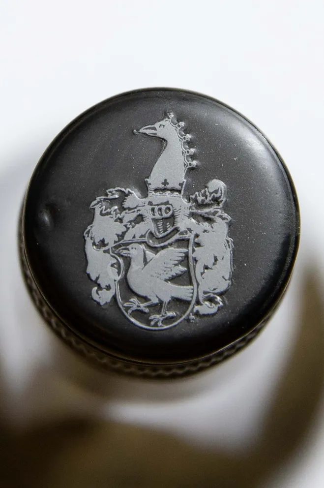 Пробка Burg Ravensburg Sulzfeld Riesling 2022 0.75 л