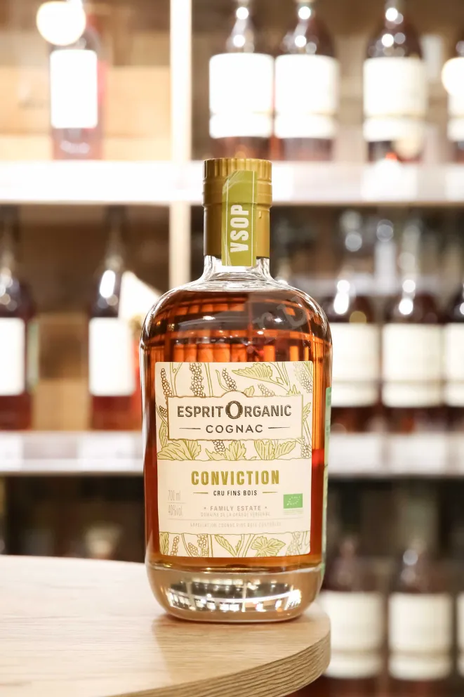 В магазине Крю Профи Esprit Organic VSOP gift box 0.7 л