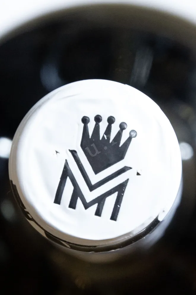 Пробка Munia Caracter Tinta De Toro DO 2018 1.5 л