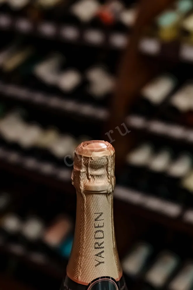 Пробка Yarden Rose Brut 2018 0.75 л