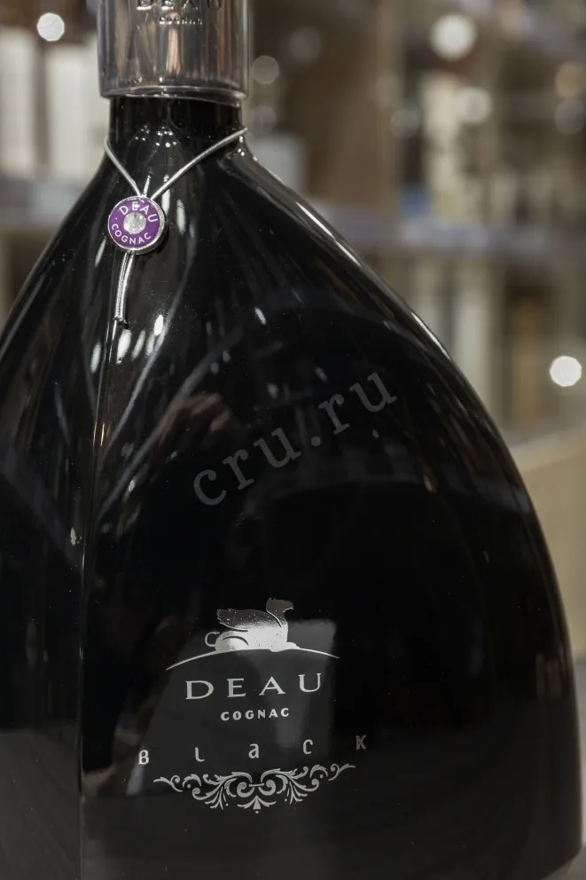 В магазине Крю Профи Deau Black gift box 1 л