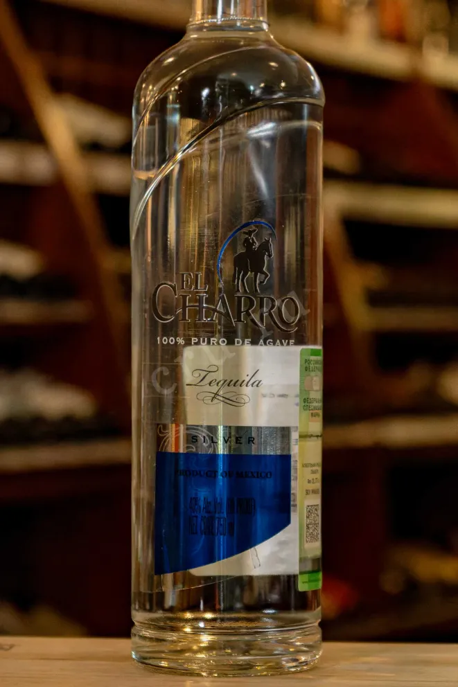 В магазине Крю Профи El Charro Premium Silver 0.75 л