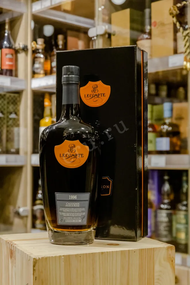 В магазине Крю Профи Lecompte 1996 0.7 л