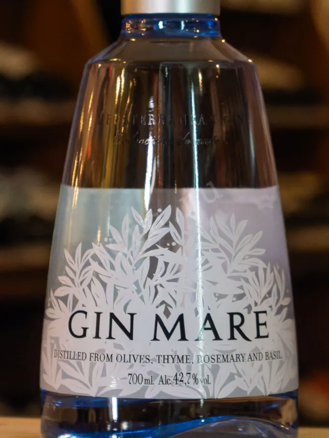 В магазине Крю Профи Gin Mare Medditerian 0.7 л