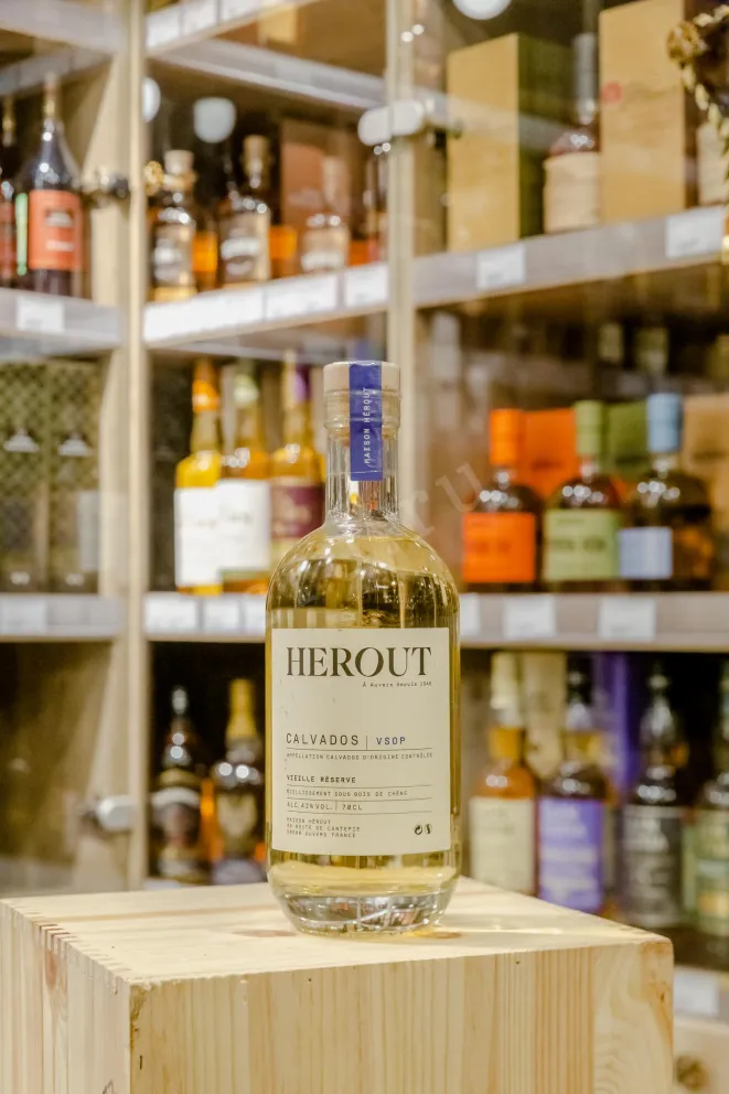 В магазине Крю Профи Herout VSOP Vieille Reserve 0.7 л