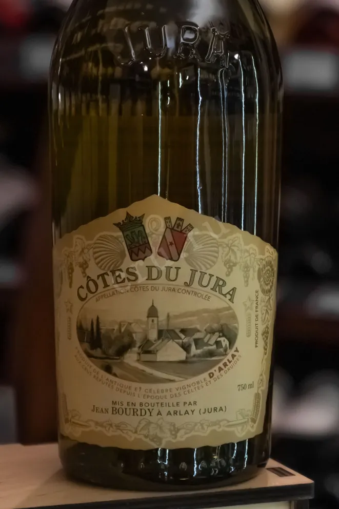 В магазине Крю Профи Domaine Jean Bourdy a Arlay Cotes Du Jura AOC 2018 0.75 л
