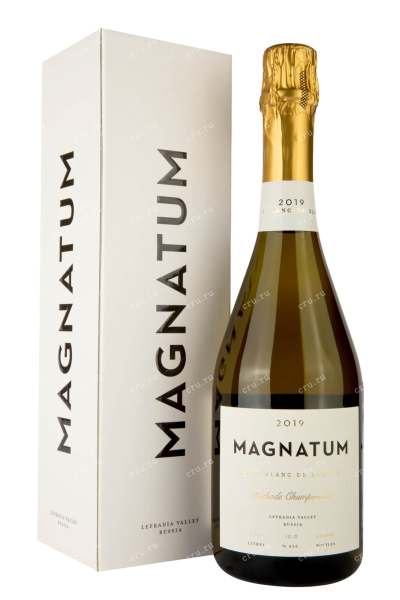 Игристое вино Магнатум Блан де Блан в подарочной упаковке  0.75 л
