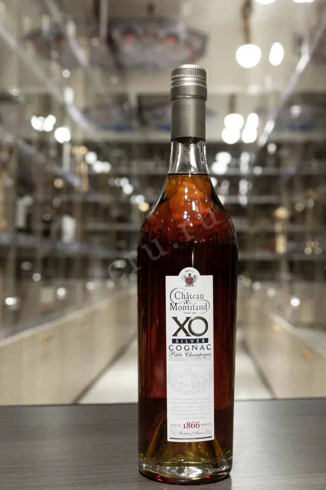 В магазине Крю Профи Chateau de Montifaud XO Silver gift box 0.7 л
